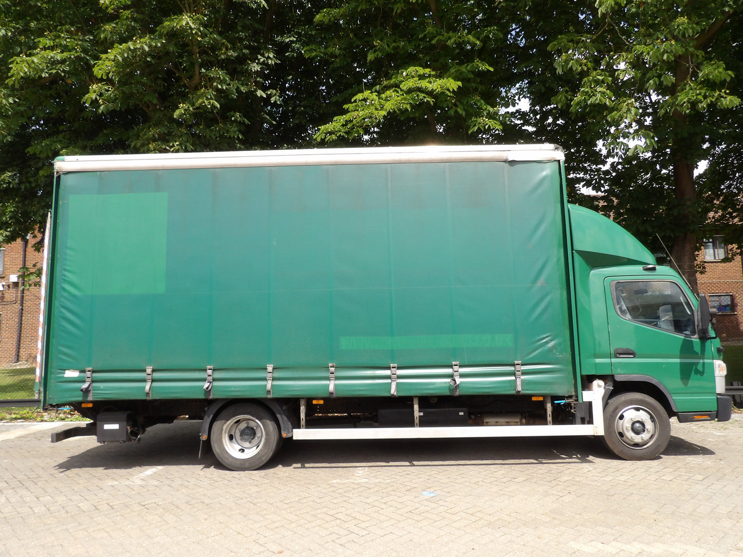 Mitsubishi Canter 7C15 43 Curtain Side Rigid Truck – 2014