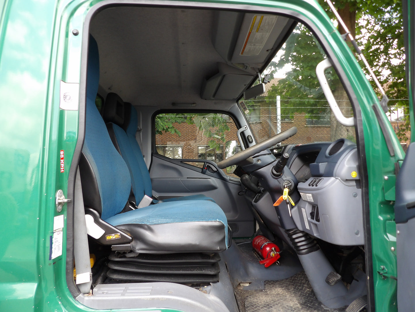 Mitsubishi Canter 7C15 43 Curtain Side Rigid Truck – 2014