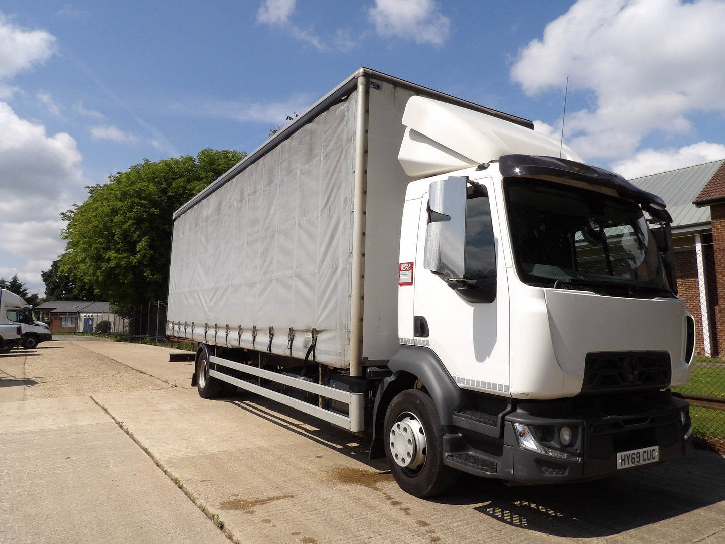 Renault Trucks Range D 240 Curtain Side Rigid Truck – 2019