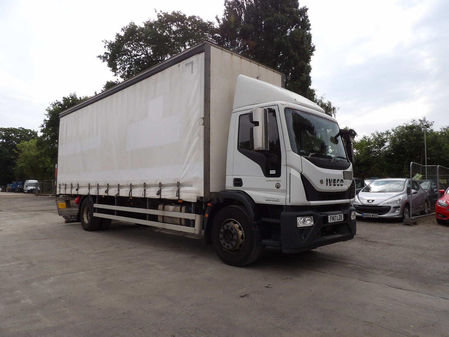 Iveco Eurocargo 180.250 Curtain Side Rigid Truck – 2017