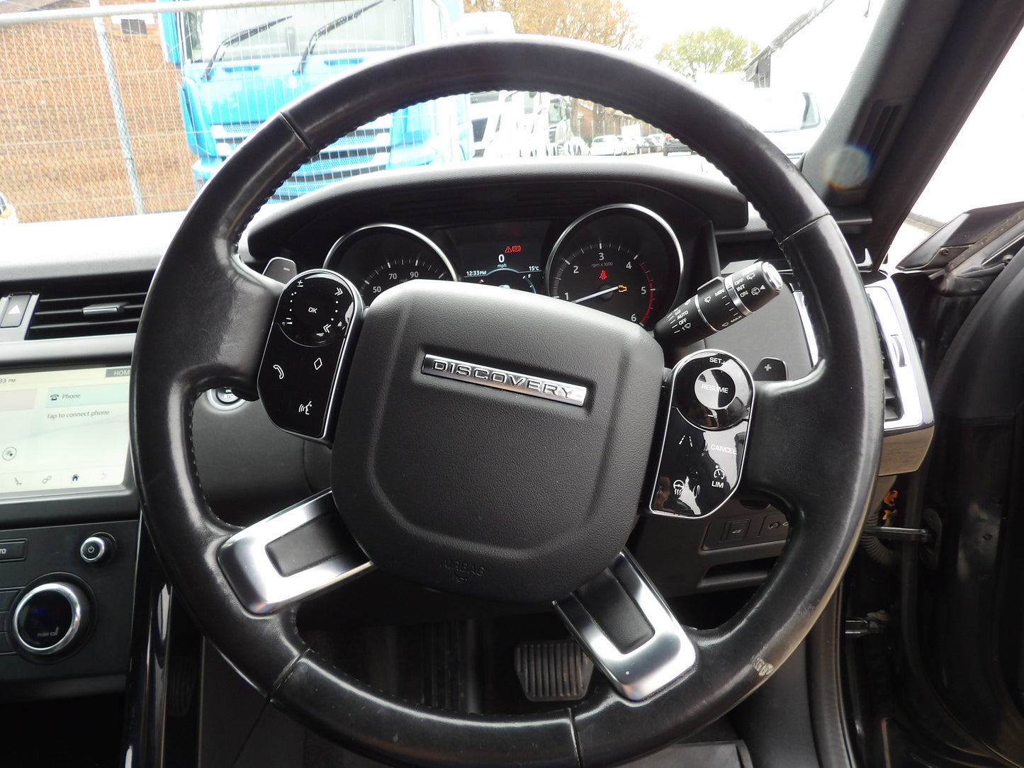 Land Rover Discovery 3.0 SD V6 SE Auto 4WD Euro 6 β 2019