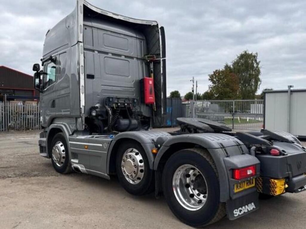 Scania R 580 Day Cab Tractor Unit – 2017