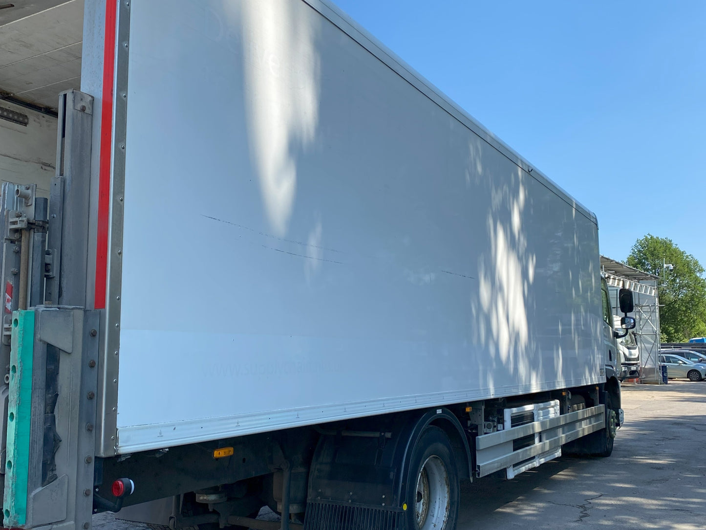 DAF CF 250 4x2 Temperature Controlled Rigid Truck – 2016