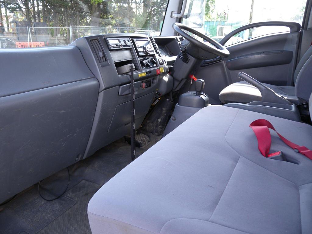 Isuzu Forward N75.190 L Beavertail – 2017