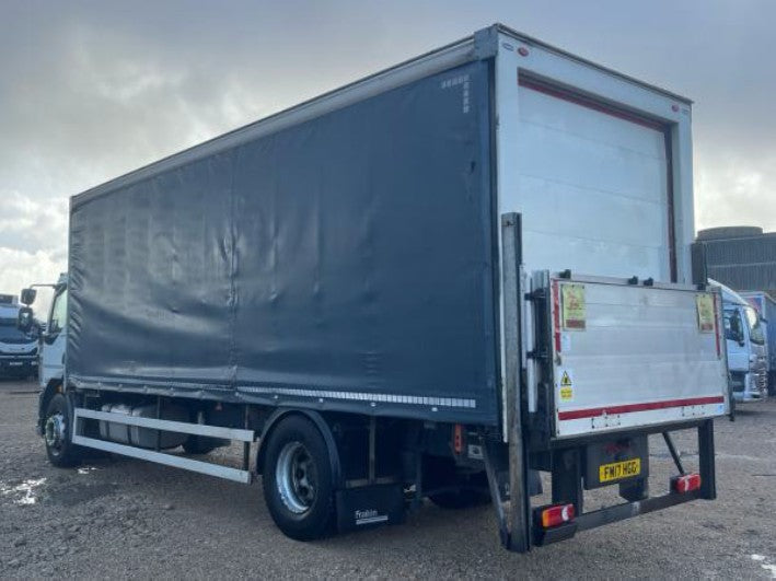 DAF LF 260 Curtain Side Rigid Truck β 2017