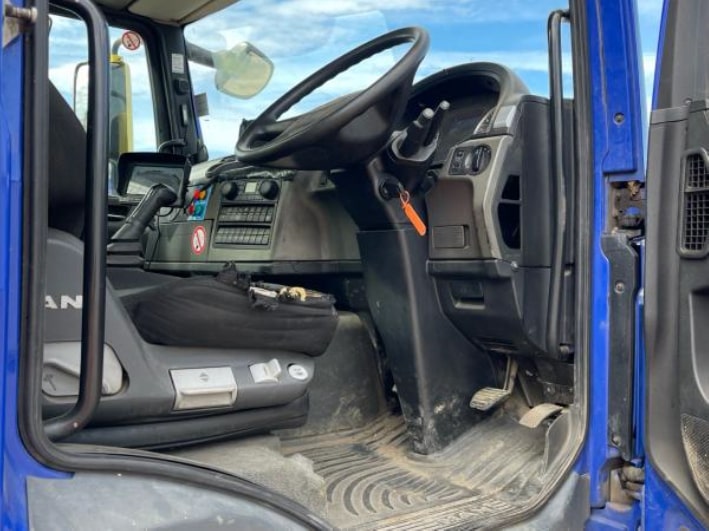 MAN TGM 18.250 Crane Mounted Rigid Truck β 2016
