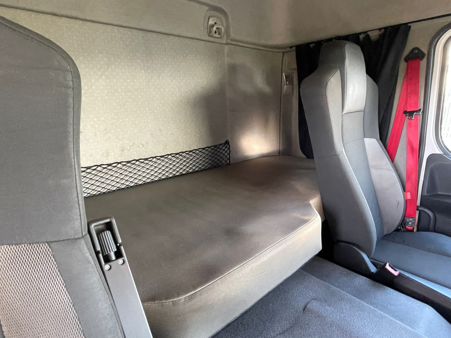 Renault Trucks Range D 26 Box – 2017