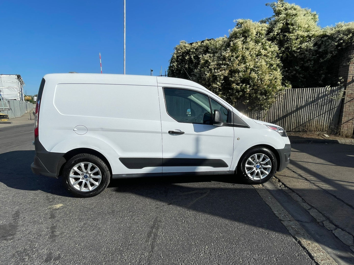 Ford Transit Connect 2018 (18) – Panel Van (SWB)