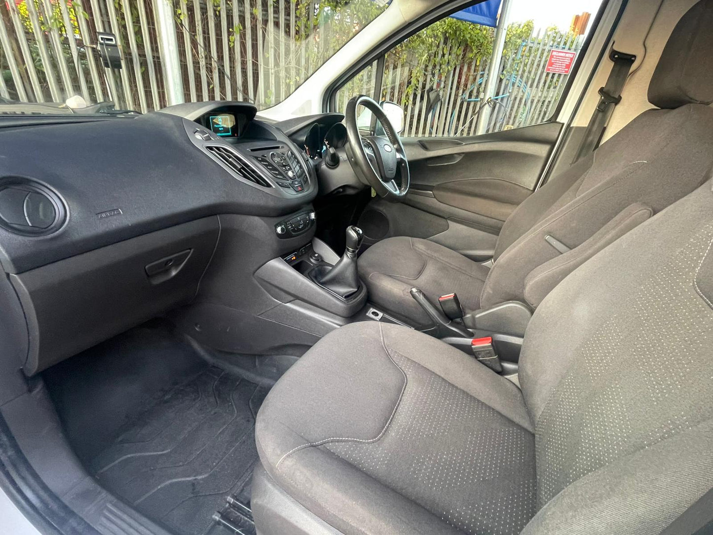 Ford Transit Courier 1.5 TDCi Trend L1 Euro 6 Panel Van – 2018