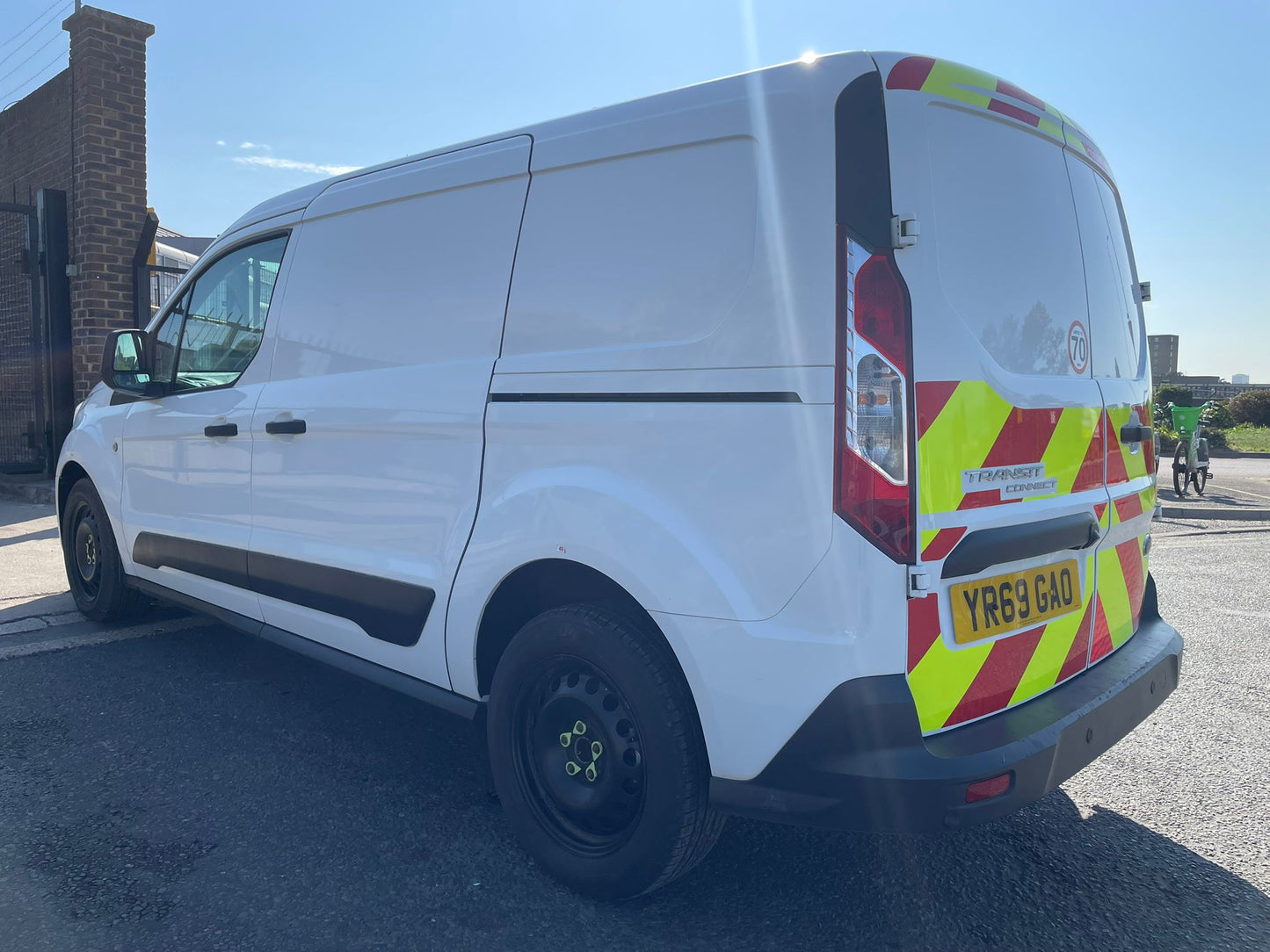 Ford Transit Connect 1.5 240 EcoBlue Trend L2 Euro 6 Panel Van – 2019
