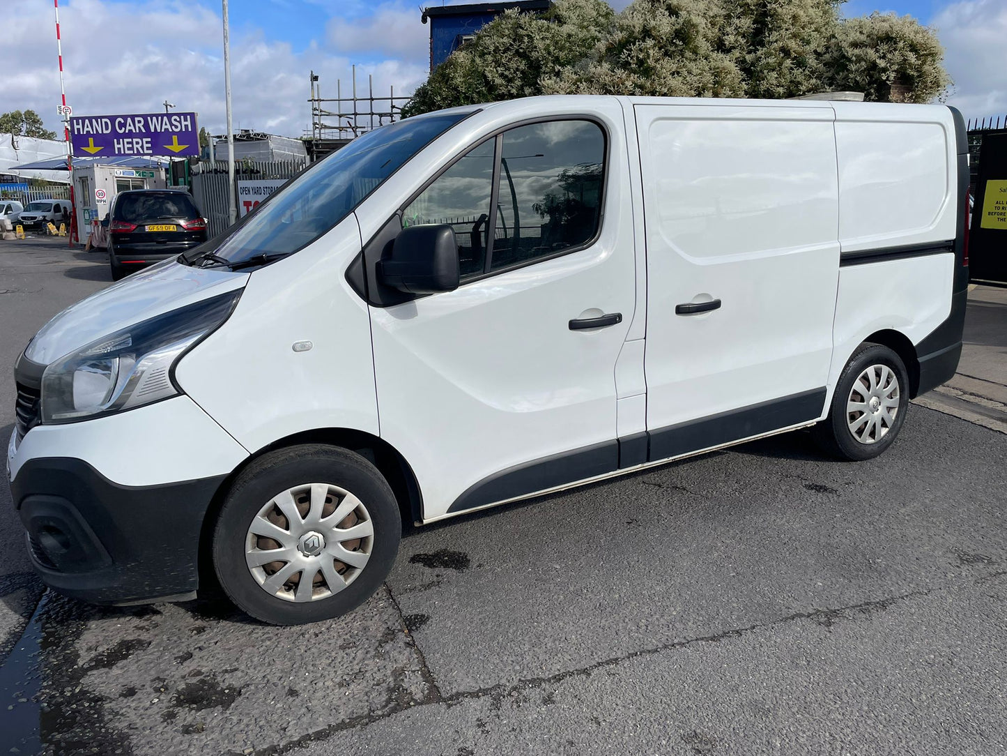 Renault Trafic 1.6 dCi ENERGY 27 Business SWB Panel Van – 2017