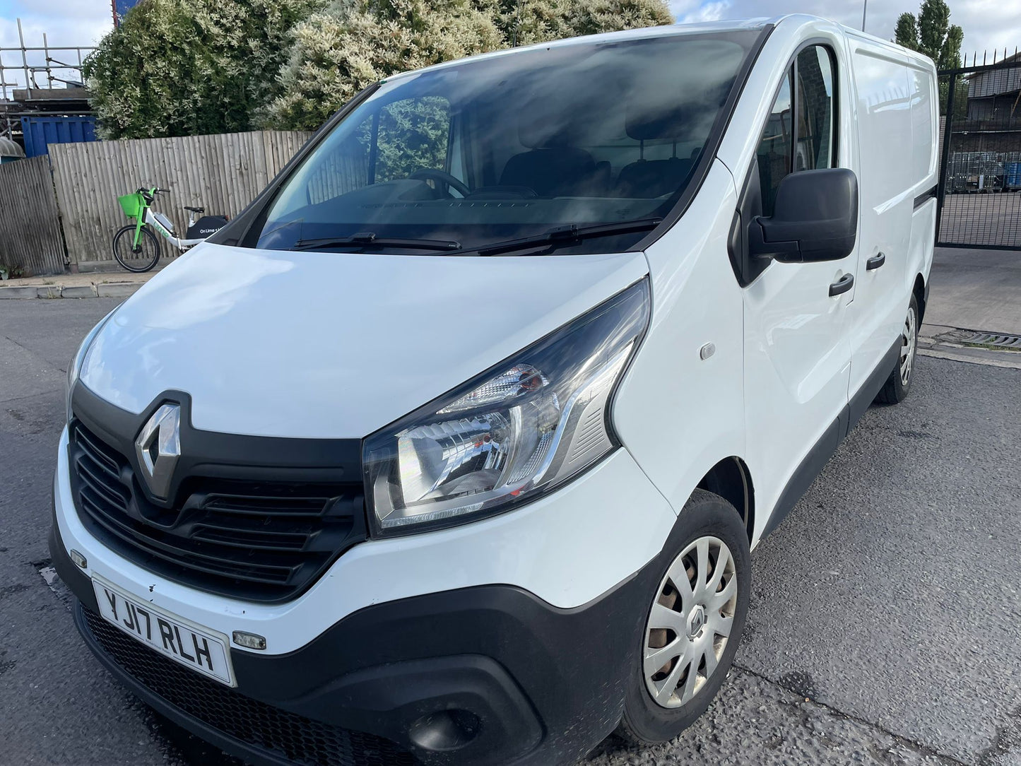 Renault Trafic 1.6 dCi ENERGY 27 Business SWB Panel Van – 2017