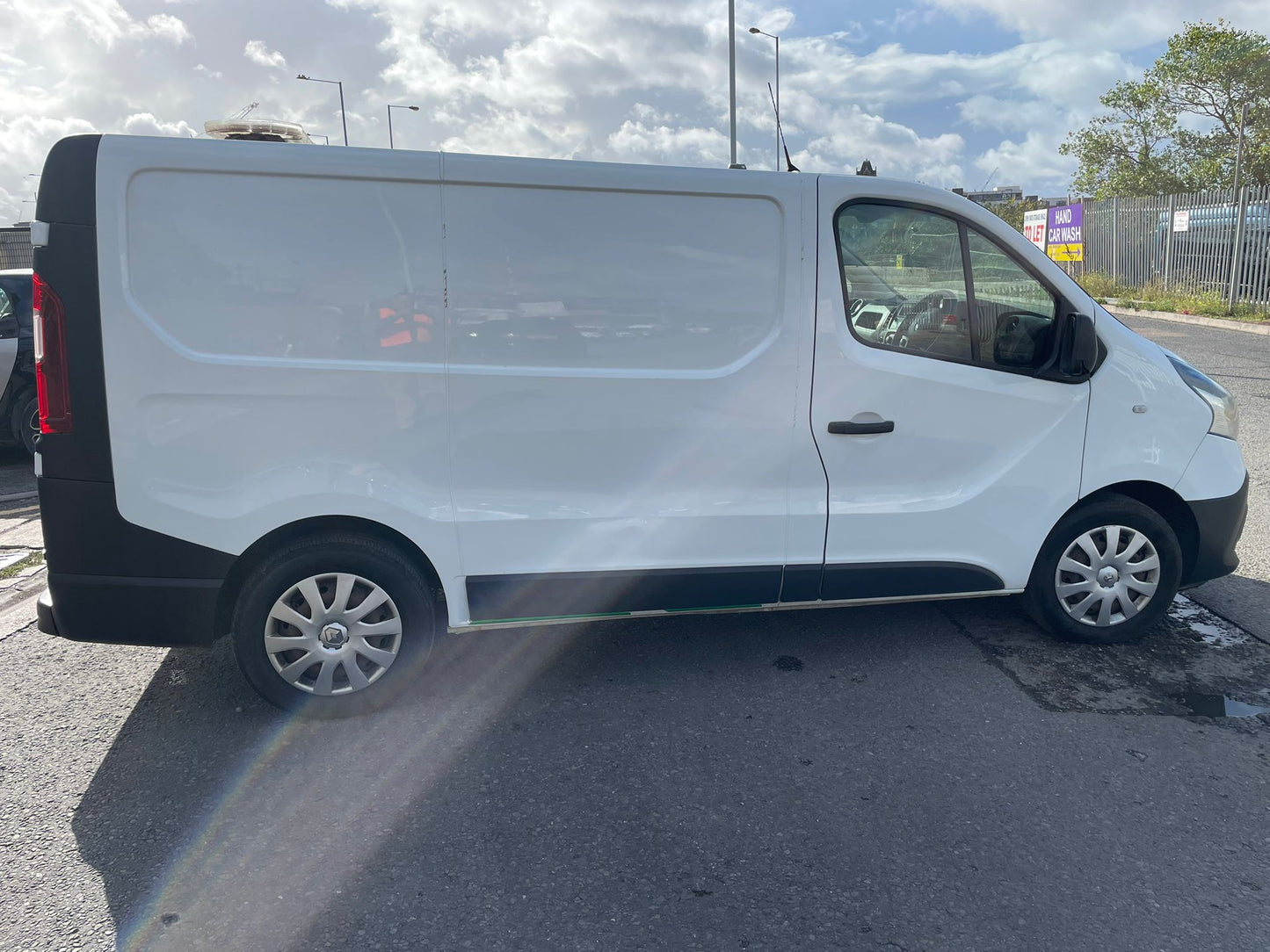 Renault Trafic 1.6 dCi ENERGY 27 Business SWB Panel Van – 2017