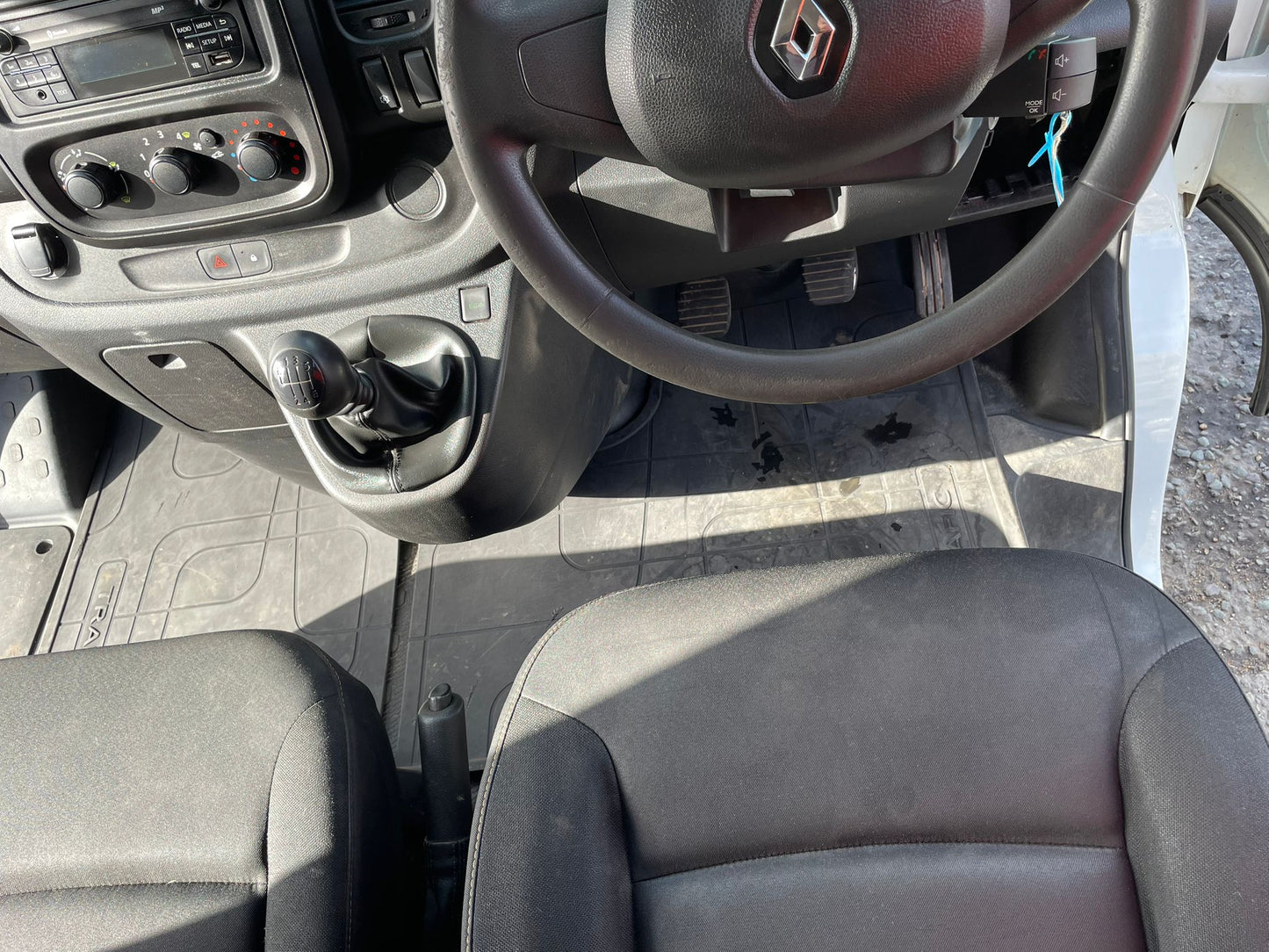 Renault Trafic 1.6 dCi ENERGY 27 Business SWB Panel Van – 2017