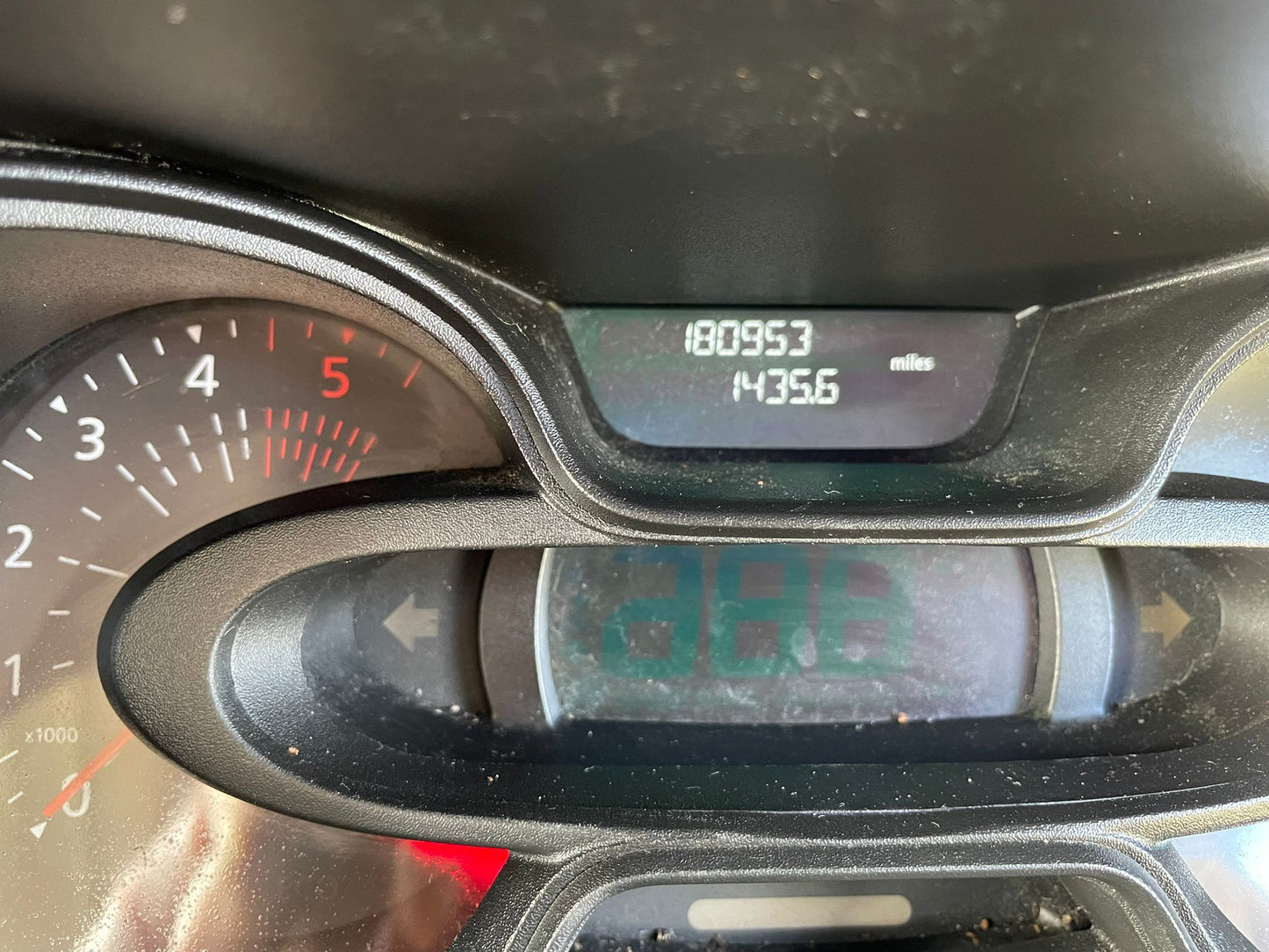 Renault Trafic 1.6 dCi ENERGY 27 Business SWB Panel Van – 2017