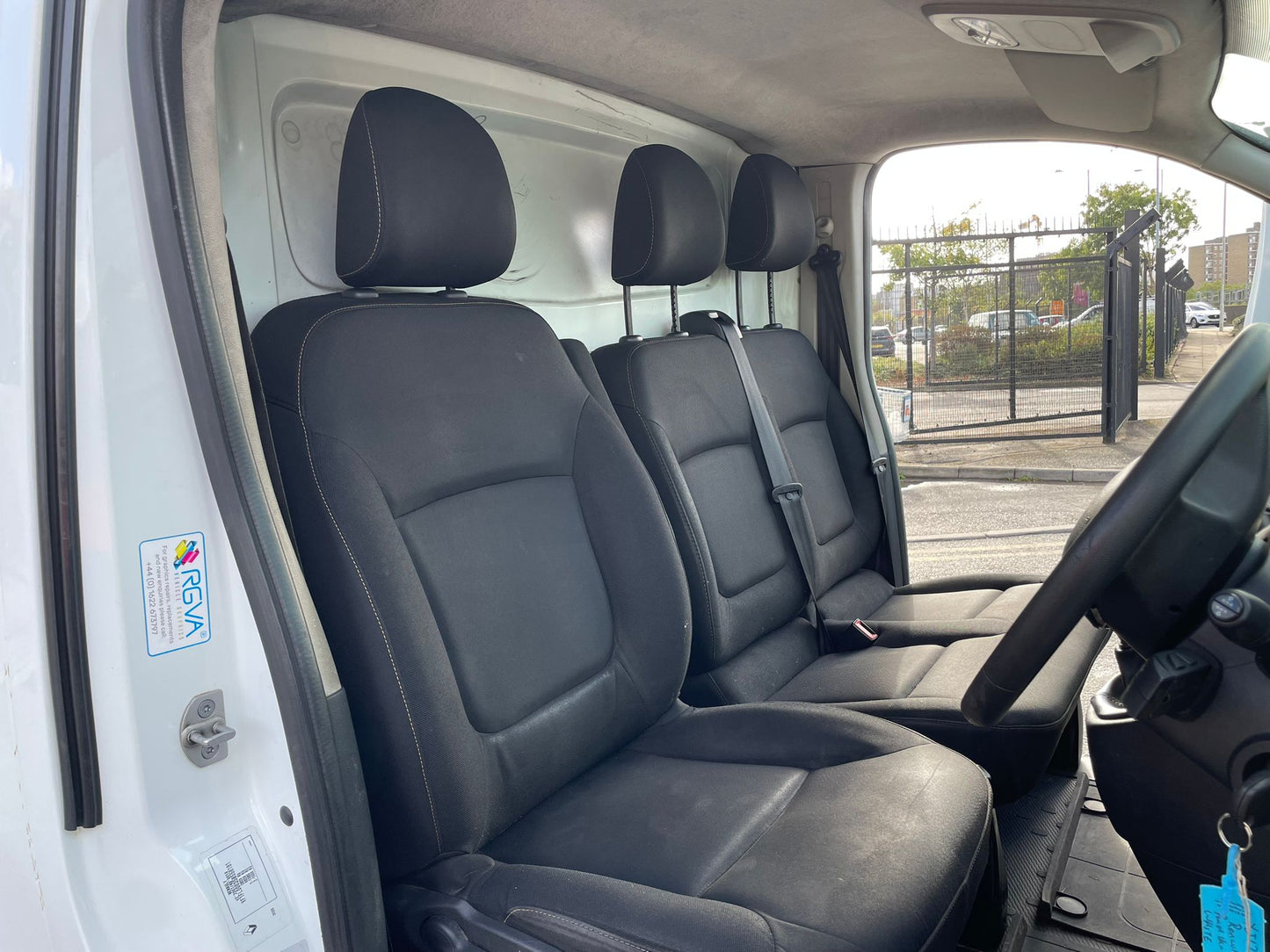 Renault Trafic 1.6 dCi ENERGY 27 Business SWB Panel Van – 2017