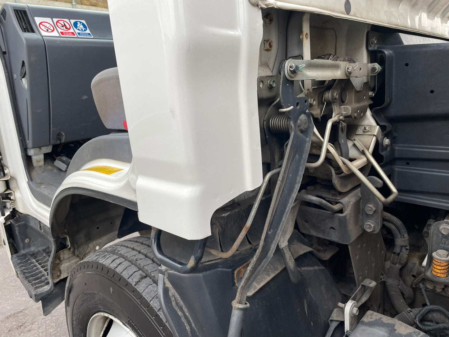 Isuzu Forward N75.190 L Flatbed Rigid Truck – 2019