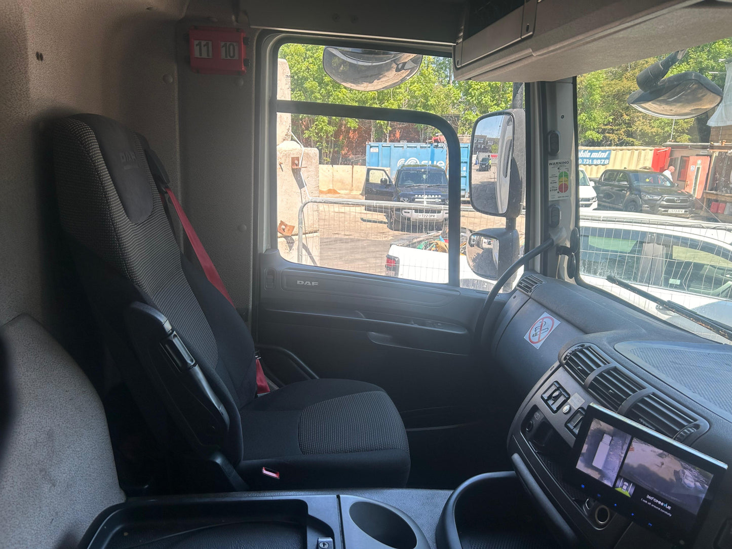 DAF CF 250 4x2 Temperature Controlled Rigid Truck – 2016