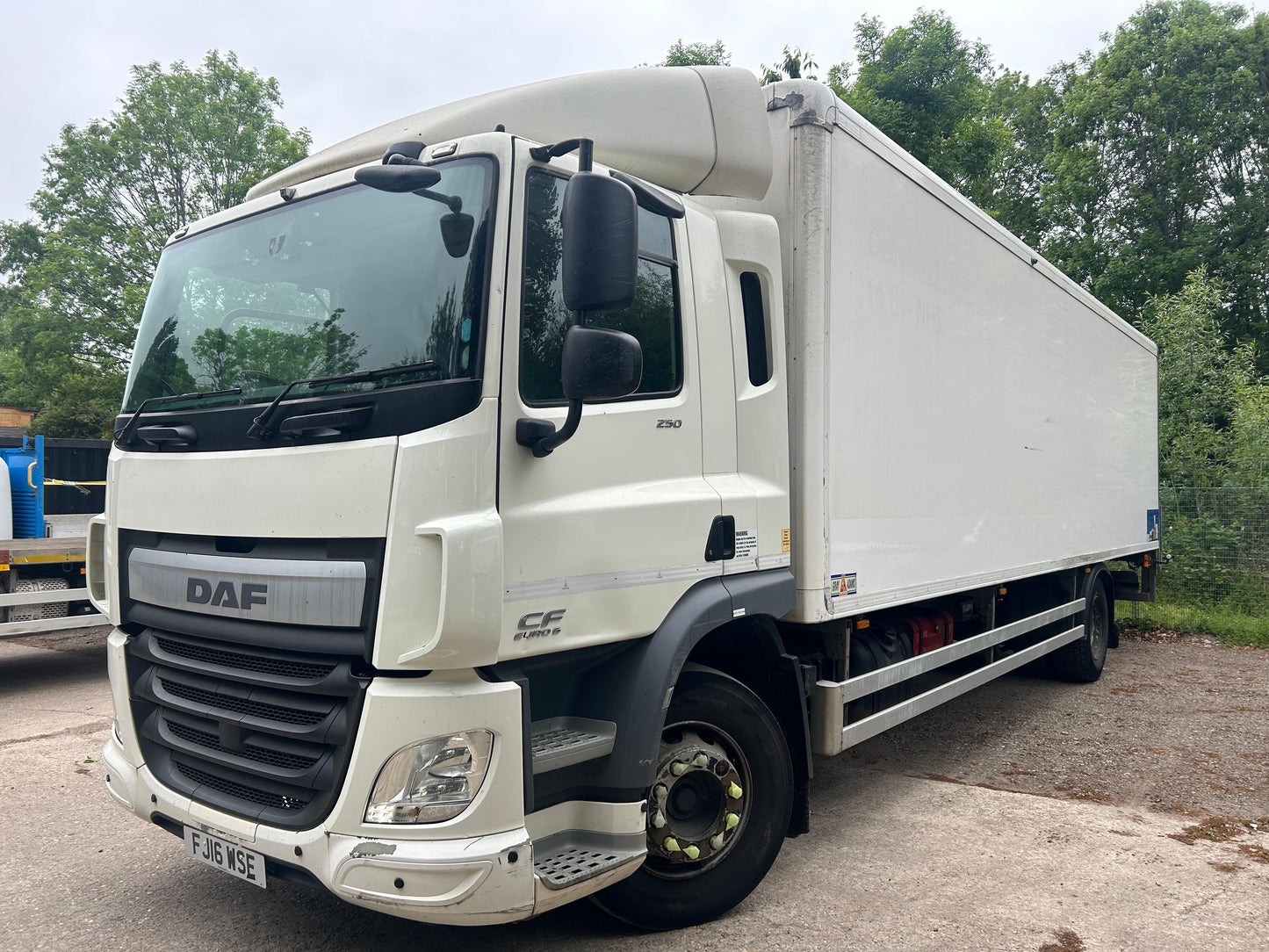 DAF CF 250 4x2 Temperature Controlled Rigid Truck – 2016