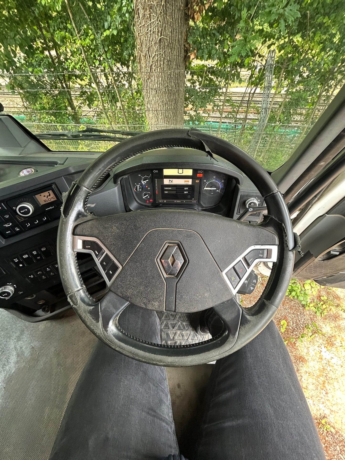 Renault Trucks Range C430 Volumetric Concrete Mixer – 2018