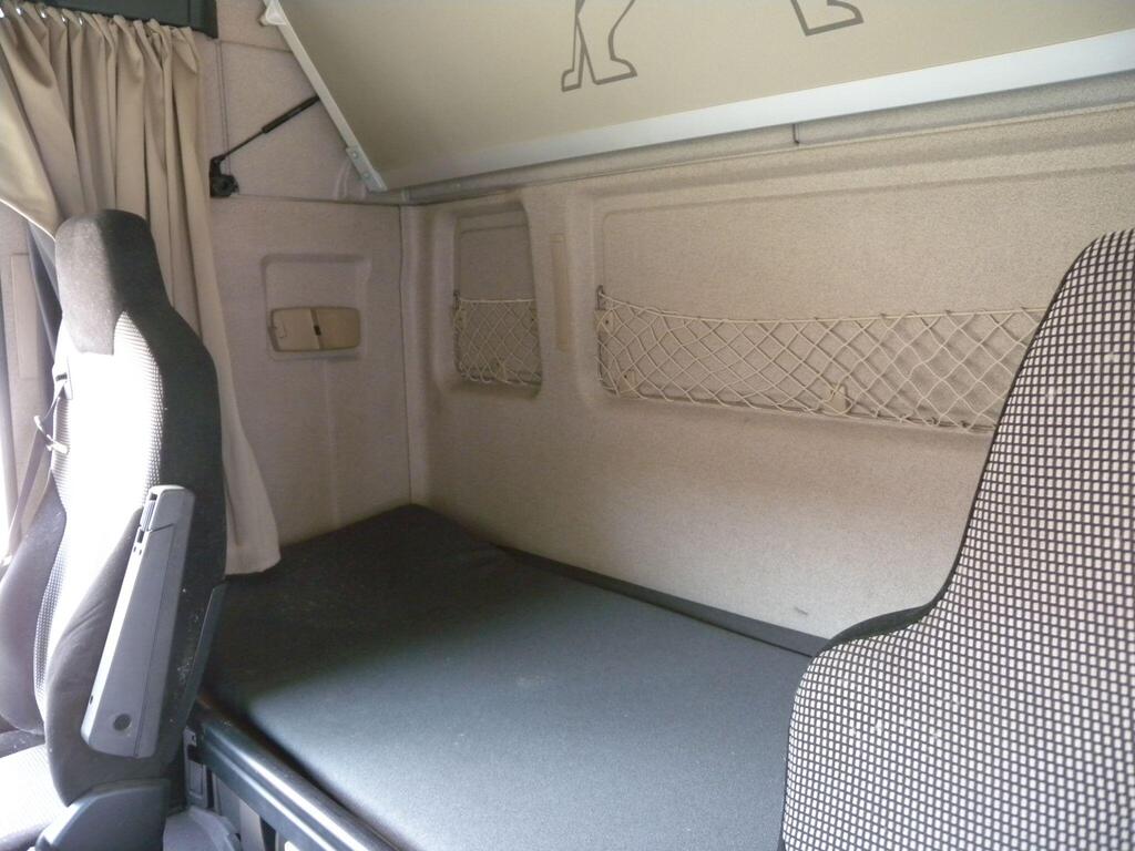 MAN TGX 26.500 Sleeper Cab Tractor Unit – 2018