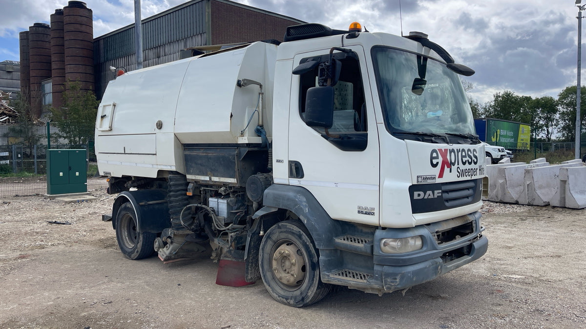 DAF LF 55.220 Road Sweeper ā 2013 (HN63 XXW)