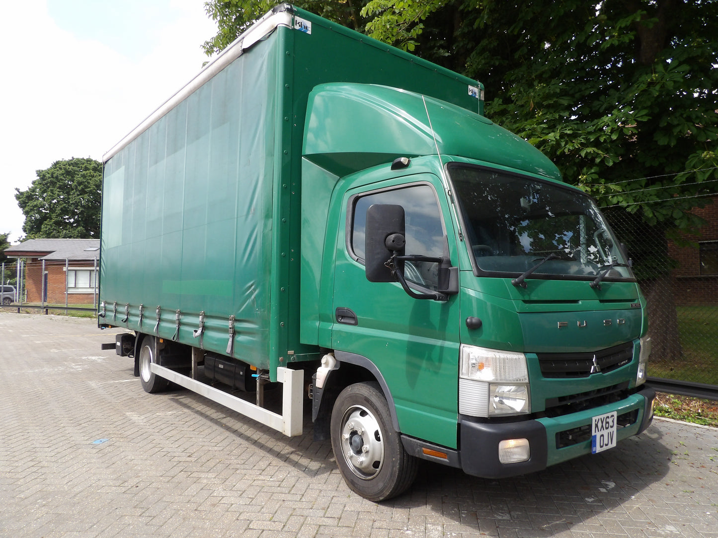 Mitsubishi Canter 7C15 43 Curtain Side Rigid Truck – 2014