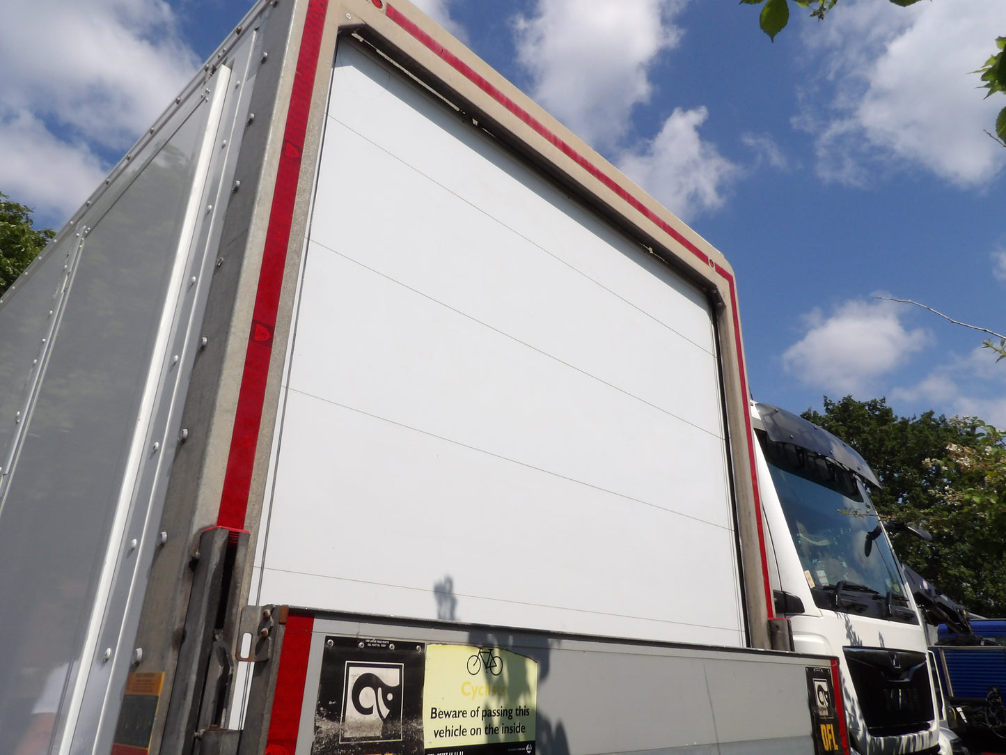 Iveco Daily 3.0D HPI 18V 70C Hi-Matic MWB Chassis Cab – 2020