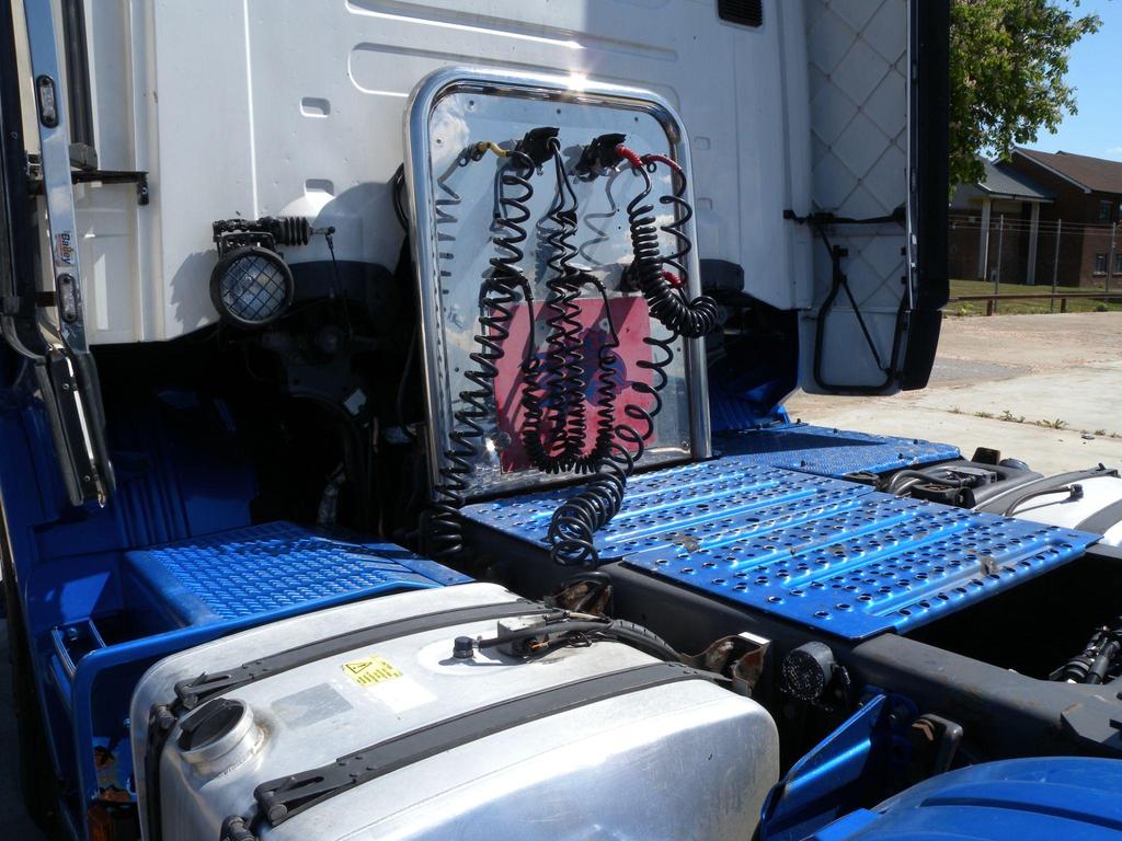 Scania R Series 490 High Sleeper Cab Tractor Unit – 2014