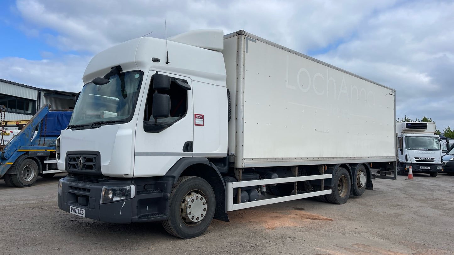 Renault Trucks Range D 26 Box – 2017 (PN67 LXS)