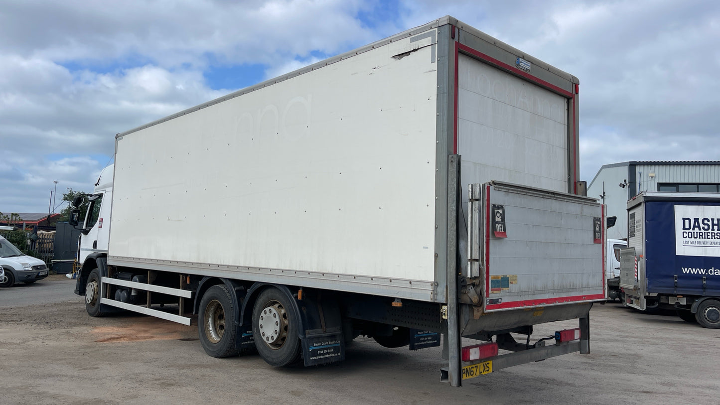 Renault Trucks Range D 26 Box – 2017 (PN67 LXS)