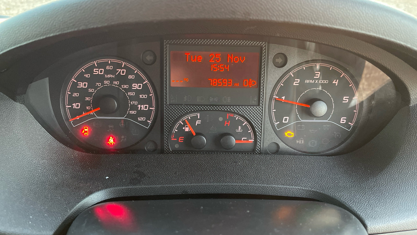 Peugeot Boxer 2.0 BlueHDi 335 L3 H2 Euro 6 Combi Van – 2018 (YJ18 FLP)