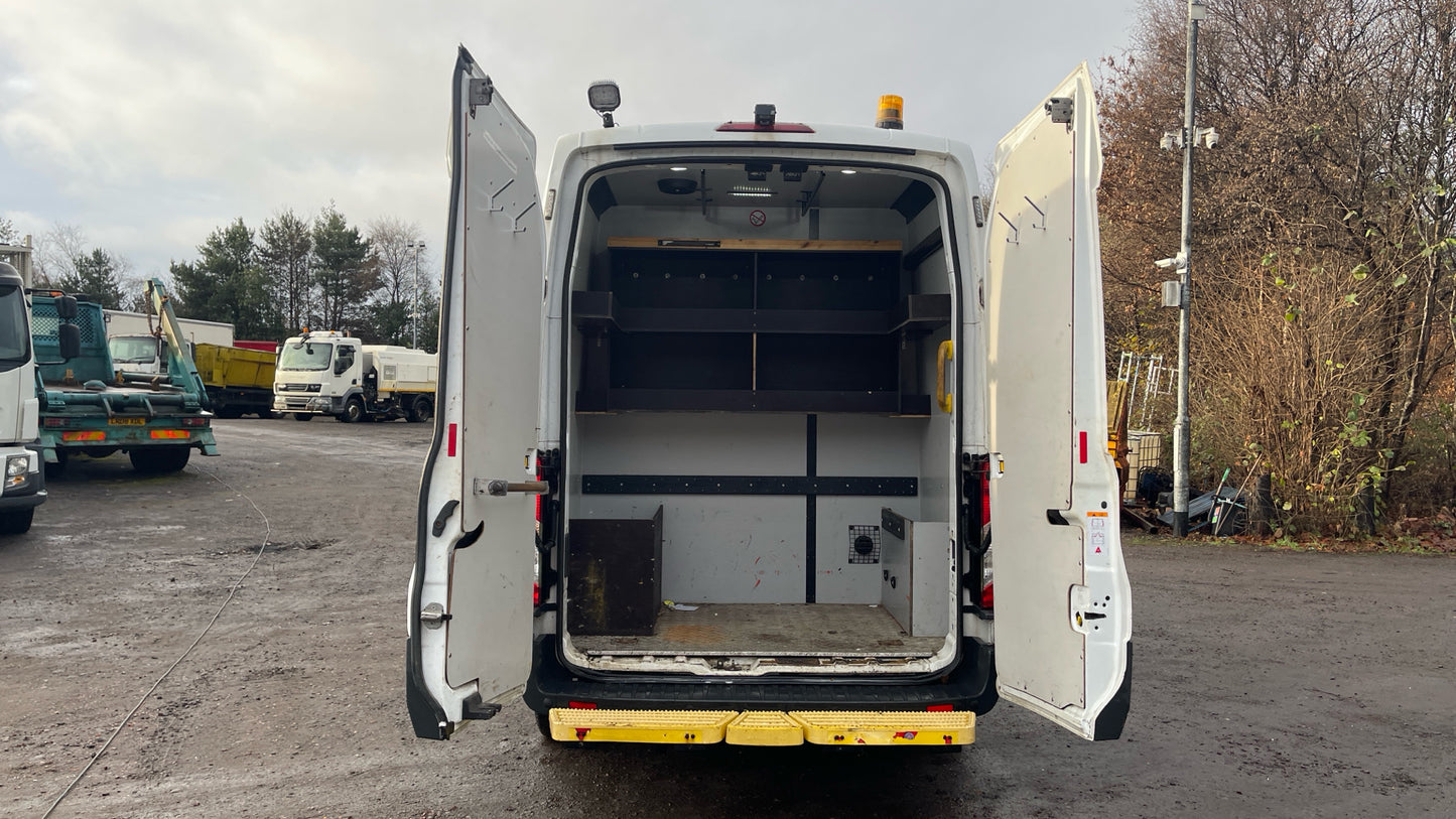 Ford Transit 2.0 350 EcoBlue FWD L3 H3 Euro 6 Welfare Van – 2018