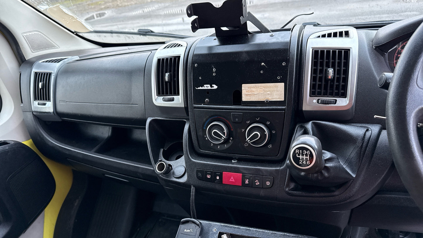 Fiat Ducato 42 MultiJet II Ambulance Decommissioned Van – 2017 (PK66 ECE)