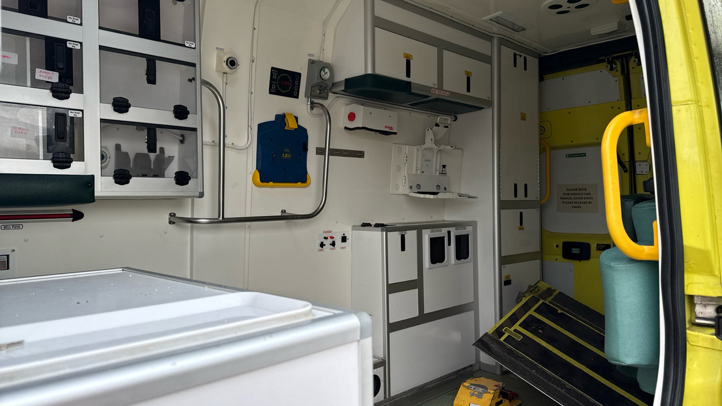 Fiat Ducato 42 MultiJet II Ambulance Decommissioned Van – 2017 (PK66 ECE)