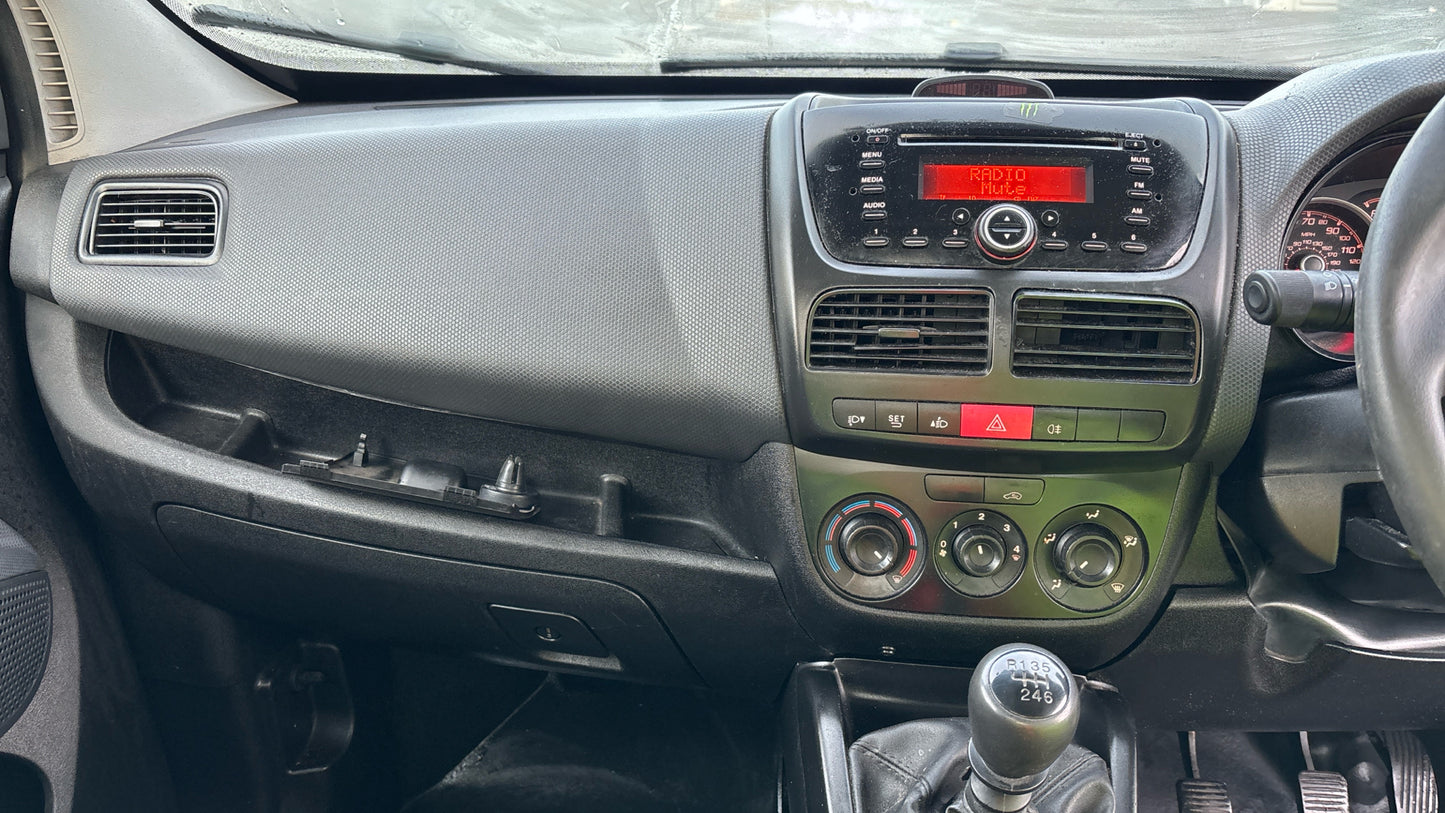 Fiat Doblo 1.6 MultiJetII Work Up L2 Euro 6 (s/s) Pickup – Single Cab Dropside – 2021 (SA21 ZZF)