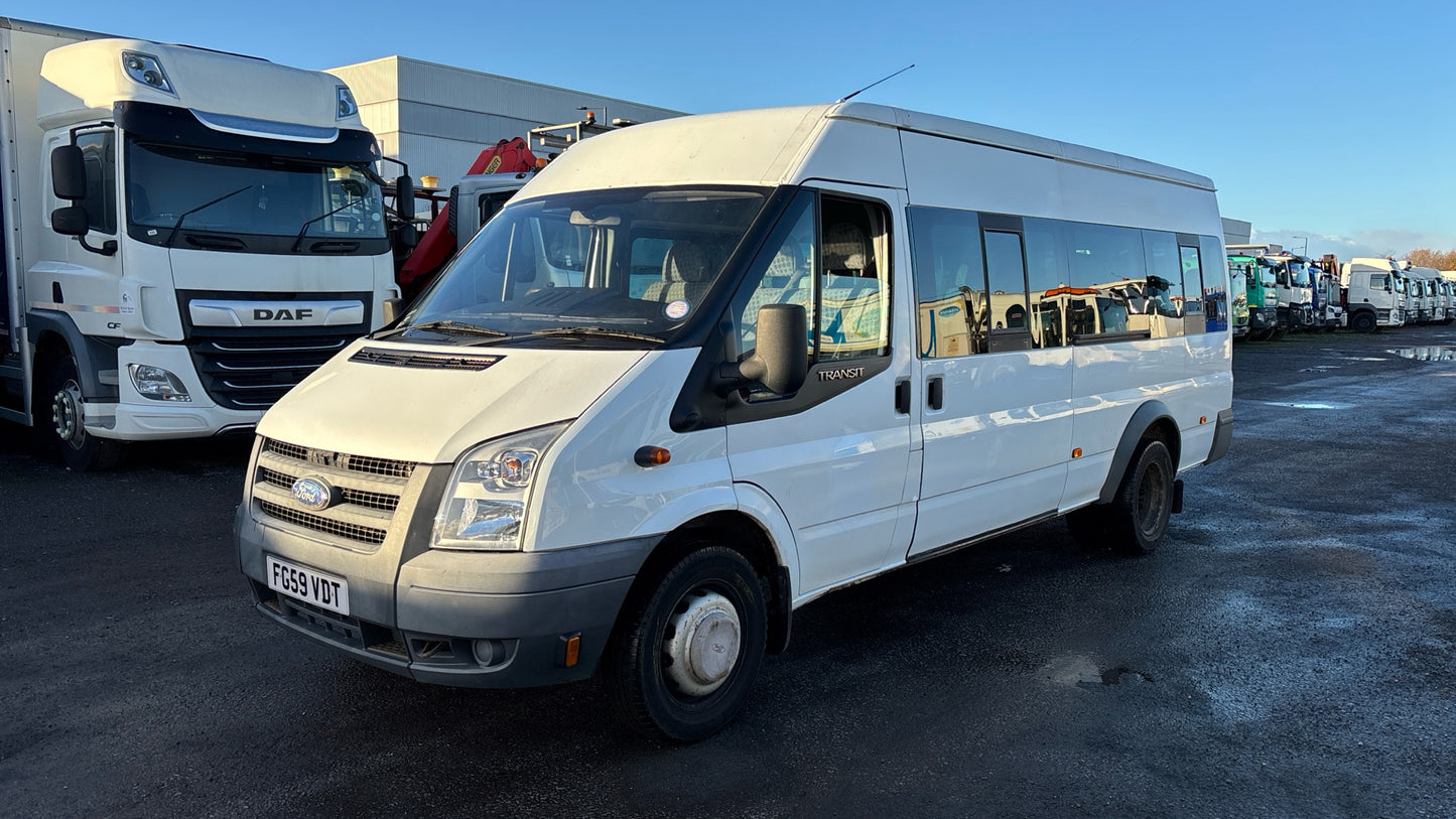 Ford Transit 2.4 TDCi 430 Duratorq RWD L4 H2 Minibus – 2009