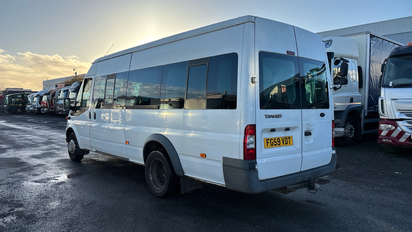 Ford Transit 2.4 TDCi 430 Duratorq RWD L4 H2 Minibus – 2009