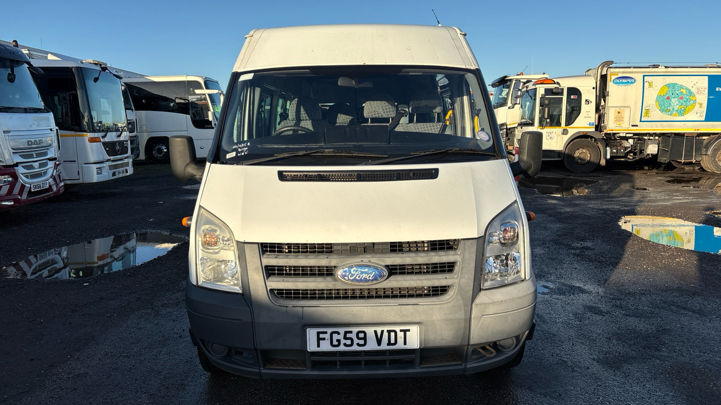 Ford Transit 2.4 TDCi 430 Duratorq RWD L4 H2 Minibus – 2009