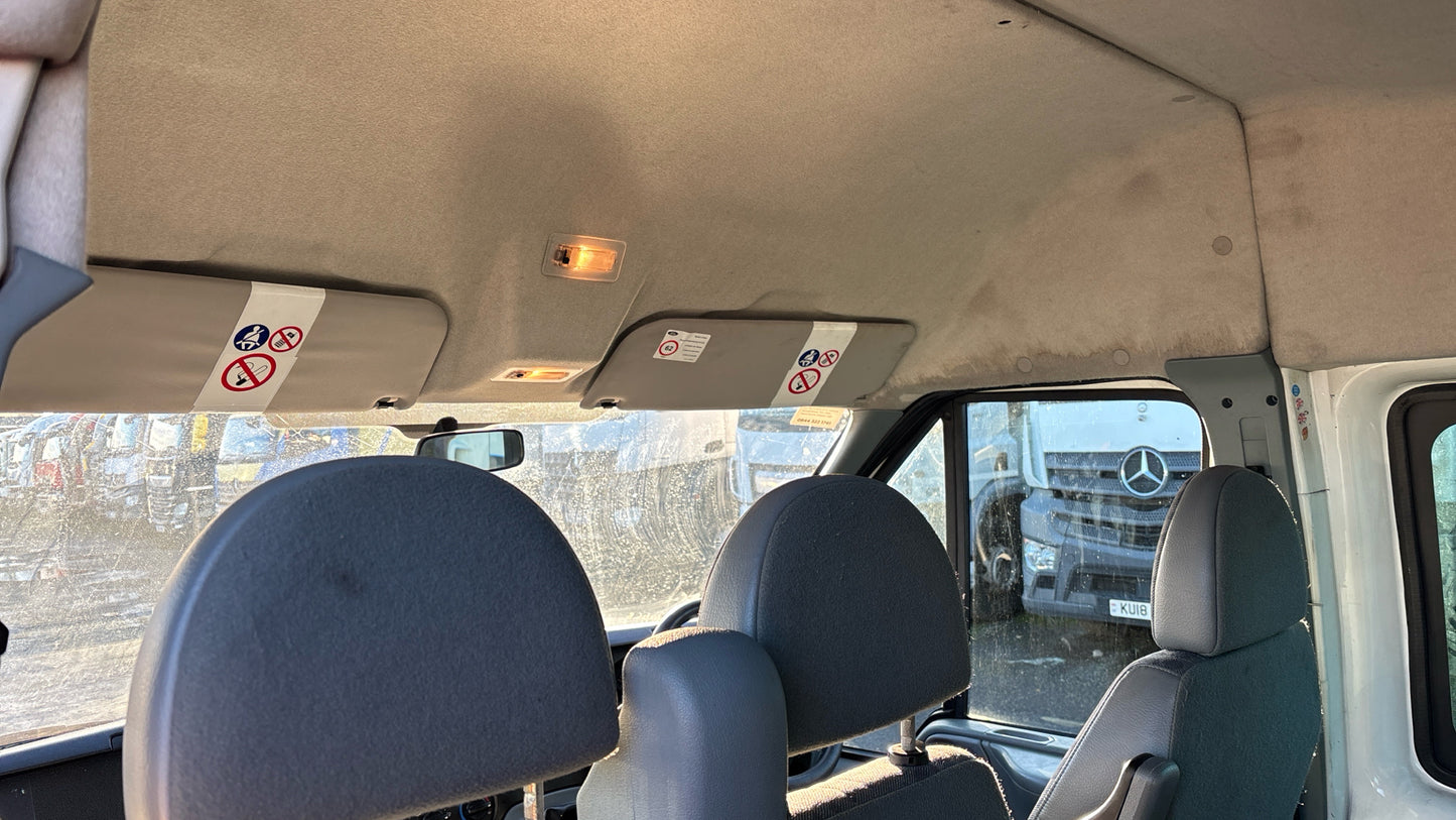 Ford Transit 2.4 TDCi 430 Duratorq RWD L4 H2 Minibus – 2009