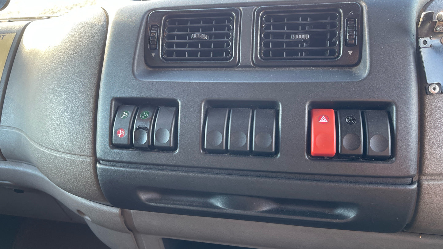 DAF LF Box Truck– 2013 (63 Plate)