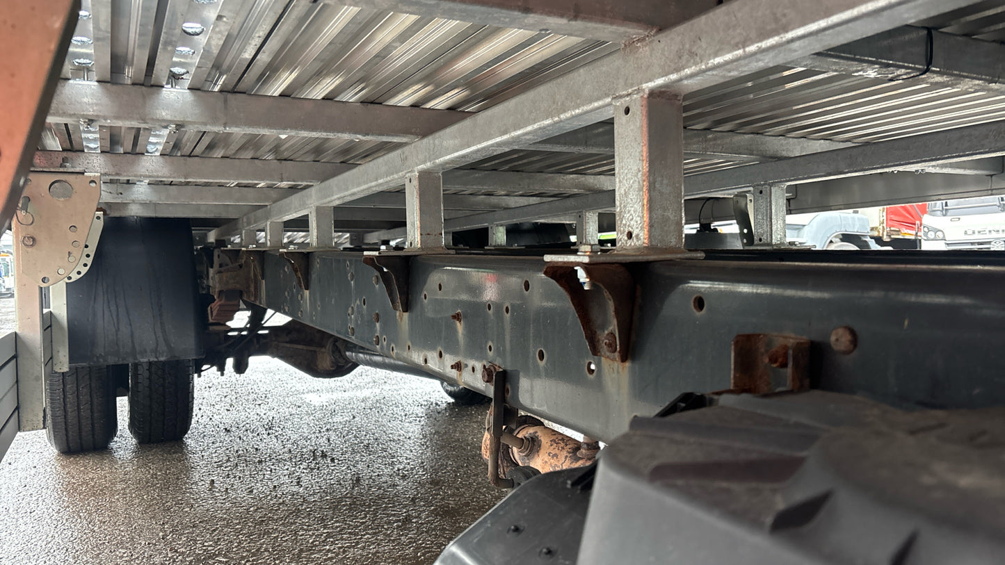 Iveco Daily 72-210 Beavertail – 2018 (FN68 EKO)