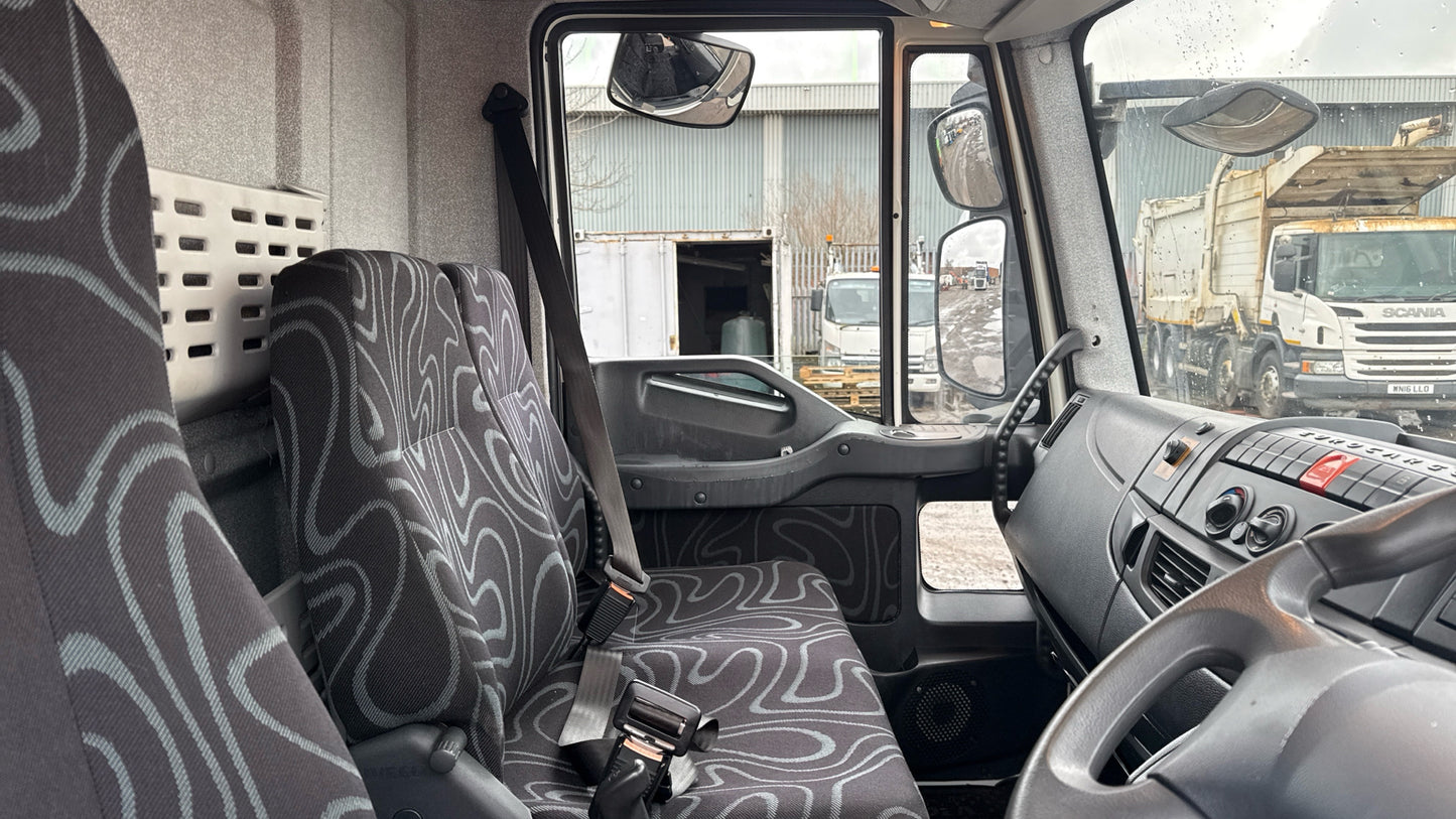 Iveco Eurocargo 75E16 Box Truck – 2014 (64 Plate)