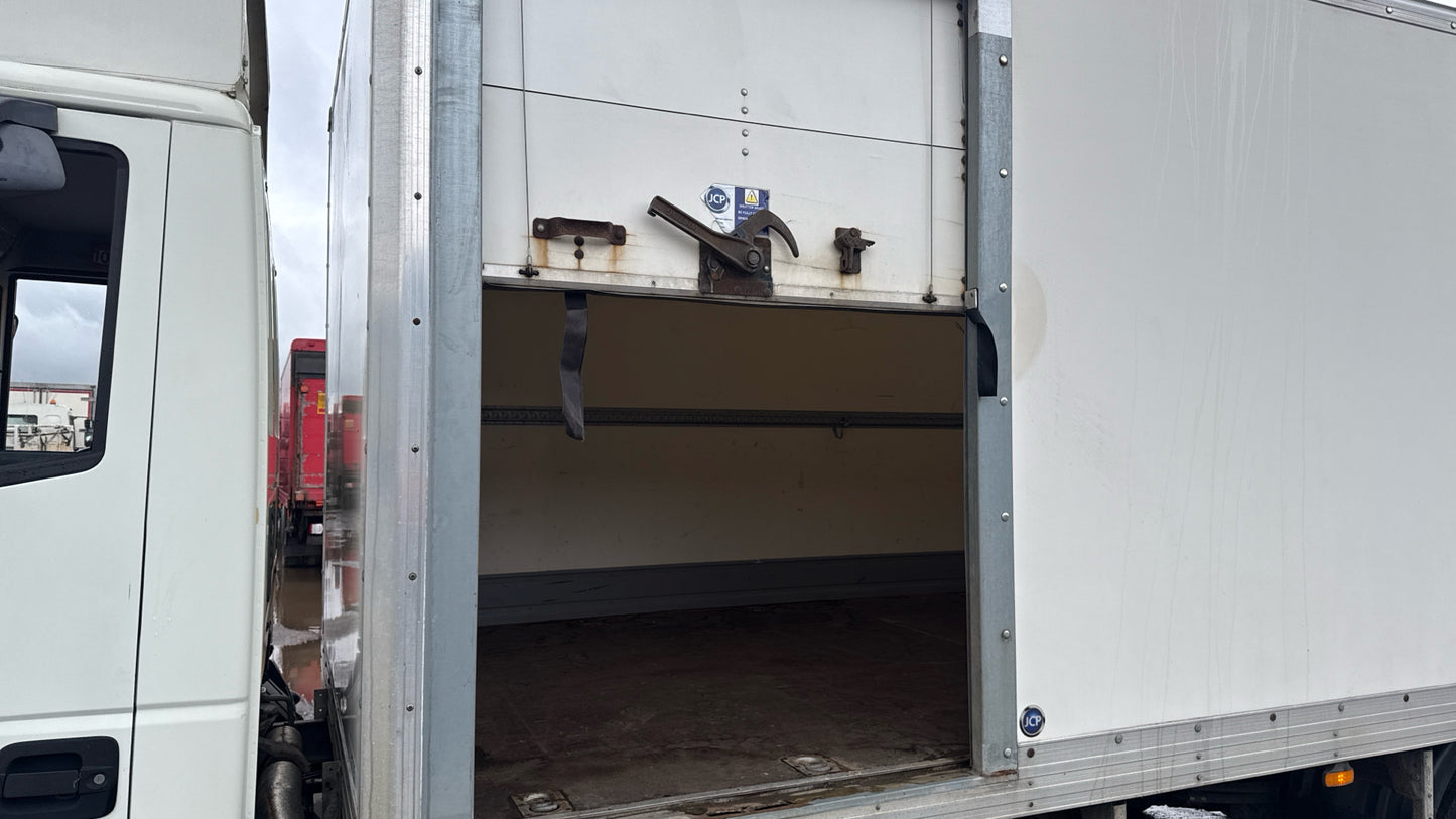 Iveco Eurocargo 75E16 Box Truck – 2014 (64 Plate)