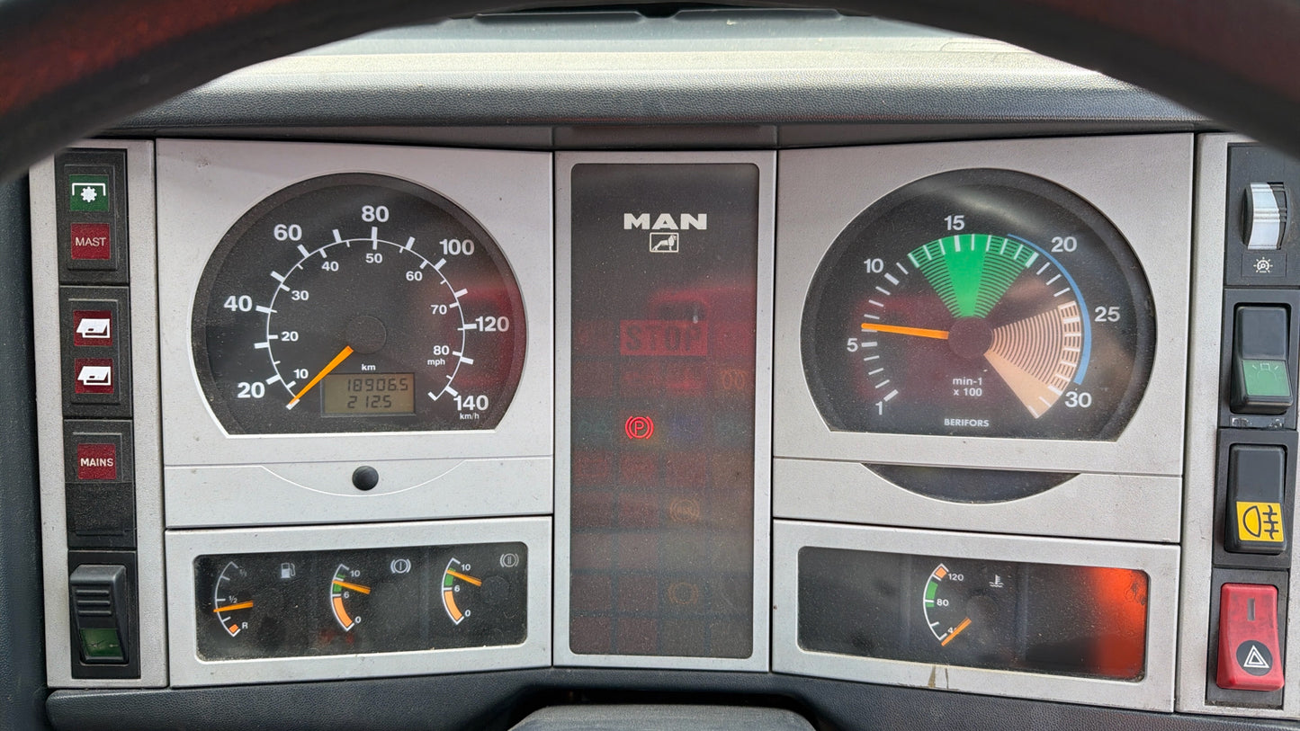 MAN 10.225 Fire Engine – 2001 (WA51 OOE) NO PUMP