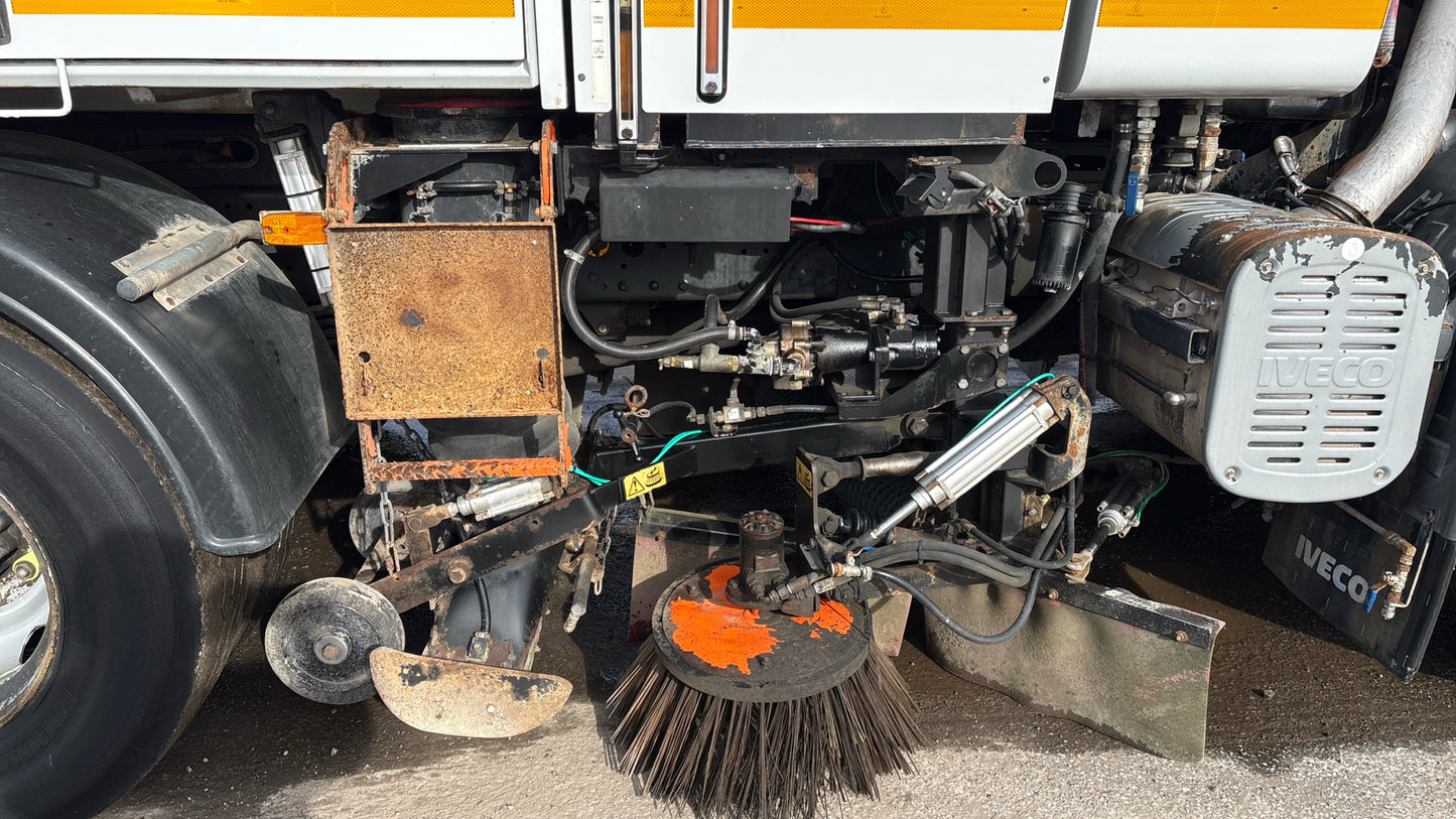 Iveco Eurocargo 150 Road Sweeper – 2013 (RO13 OCW)