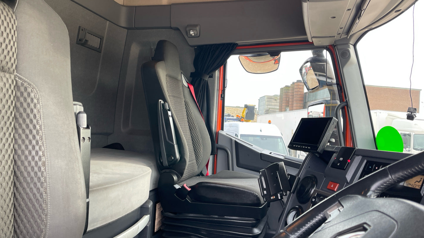 Renault Trucks T 460 Tractor Unit – 2021 (PN21 LMK)