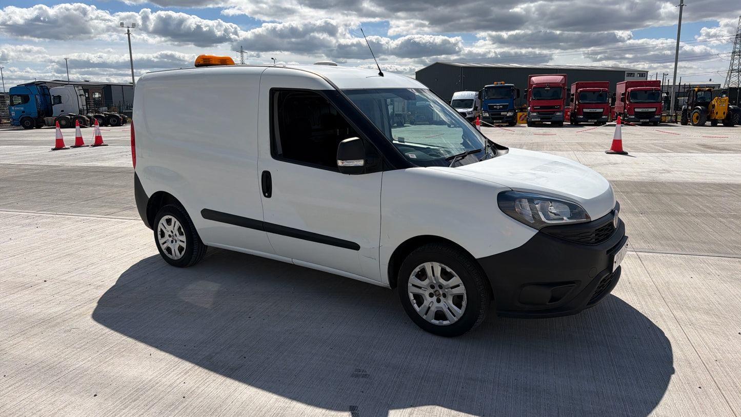 Fiat Doblo 1.3 MultiJetII L1 H1 Euro 6 Panel Van – 2018 (PF18 YFD)