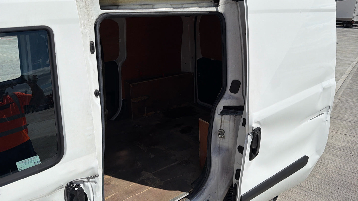 Fiat Doblo 1.3 MultiJetII L1 H1 Euro 6 Panel Van – 2018 (PF18 YFD)