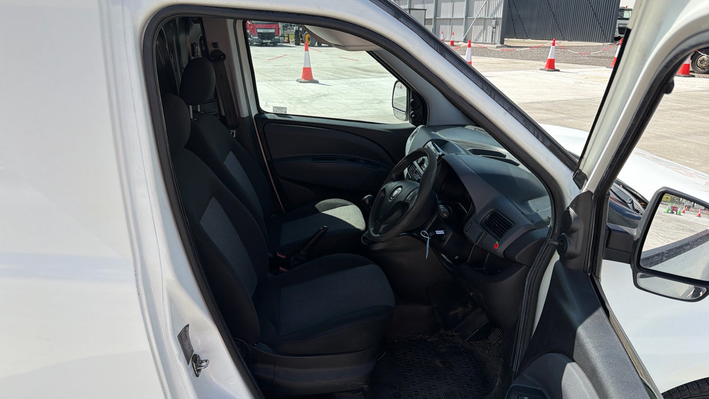 Fiat Doblo 1.3 MultiJetII L1 H1 Euro 6 Panel Van – 2018 (PF18 YFD)